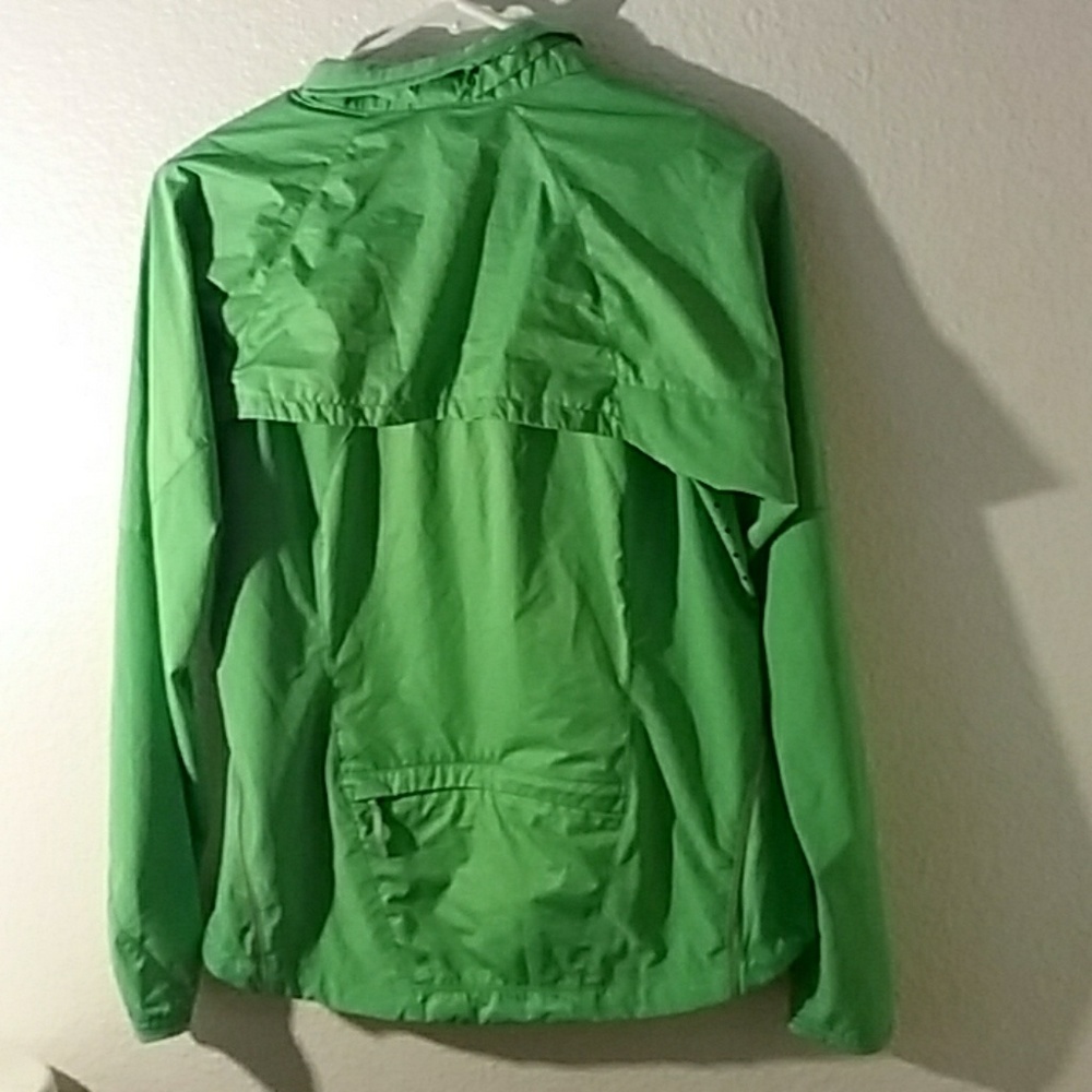 Green Running Jacket - Picture 2 of 7